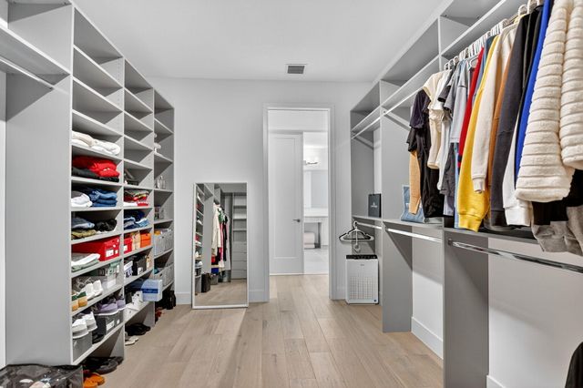 8366 Essex Country Club Drive, Boca Raton, FL 33434