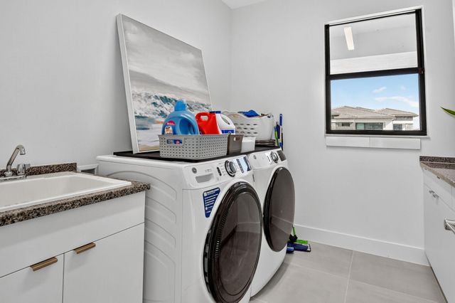 8366 Essex Country Club Drive, Boca Raton, FL 33434