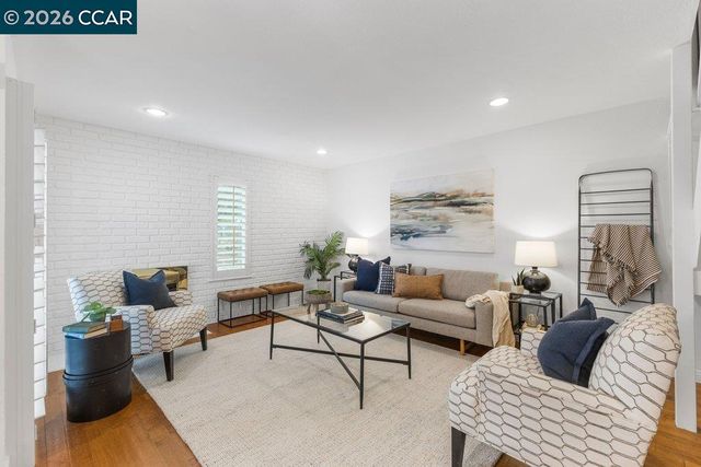 104 Garden Creek Pl, Danville, CA 94526