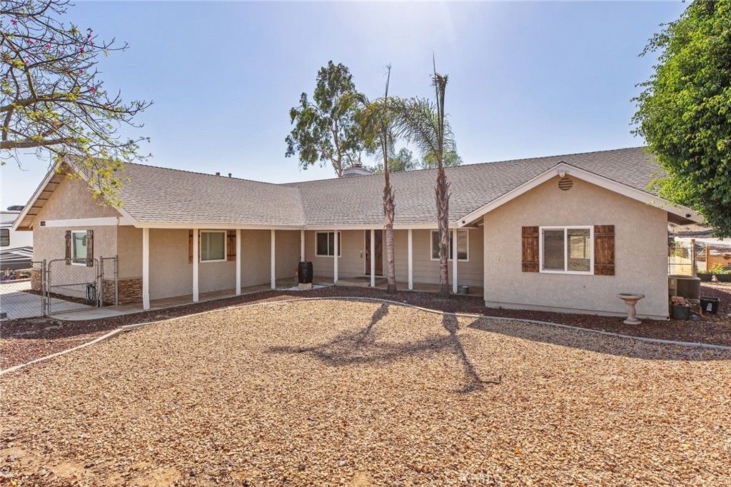 8015 Gopher Gulch Road, Riverside, CA 92506 — photo 2