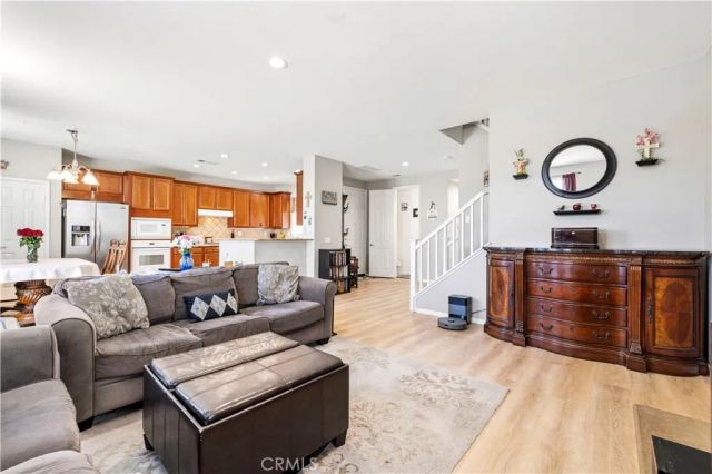 20019 Christopher, Saugus, CA 91350