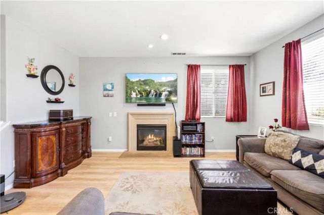 20019 Christopher, Saugus, CA 91350