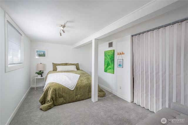 857 E 43RD Street, Tacoma, WA 98404