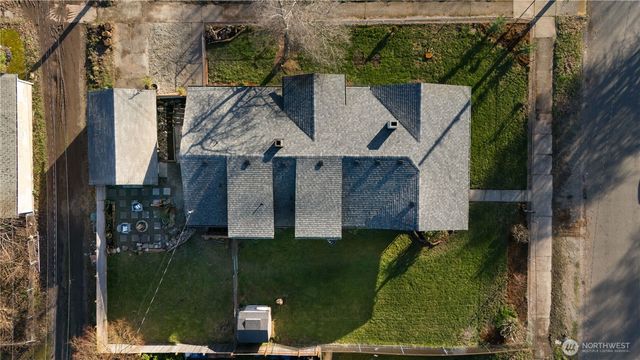 857 E 43RD Street, Tacoma, WA 98404