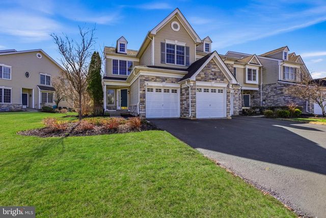 45 TREE SWALLOW DR, Princeton, NJ 08540
