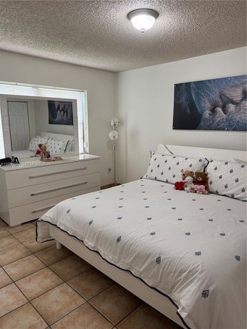 18230 Mediterranean Blvd 1303, Hialeah, FL 33015