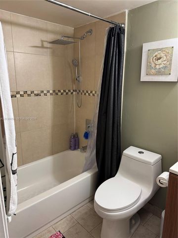 18230 Mediterranean Blvd 1303, Hialeah, FL 33015
