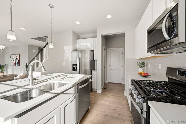 7363 S Scottsburg Way, Aurora, CO 80016