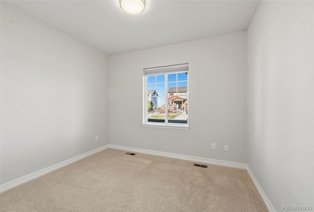 7363 S Scottsburg Way, Aurora, CO 80016