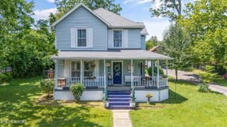 205 Howard St, Clinton, TN 37716
