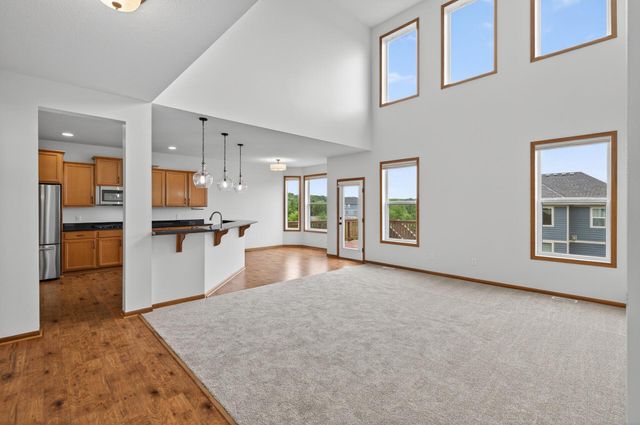 17330 50th Avenue N, Plymouth, MN 55446