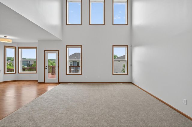 17330 50th Avenue N, Plymouth, MN 55446