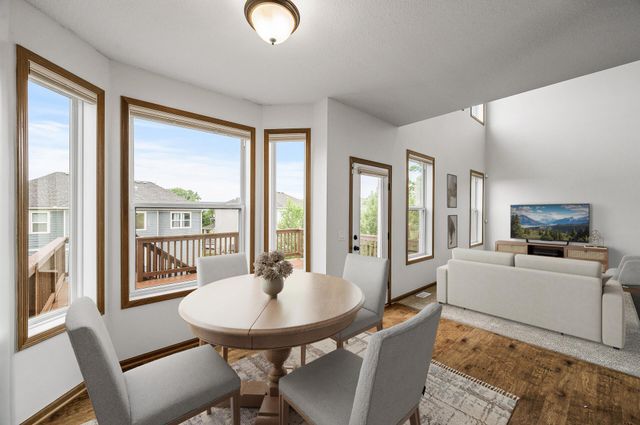 17330 50th Avenue N, Plymouth, MN 55446