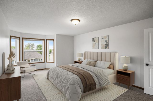 17330 50th Avenue N, Plymouth, MN 55446