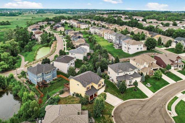 17330 50th Avenue N, Plymouth, MN 55446