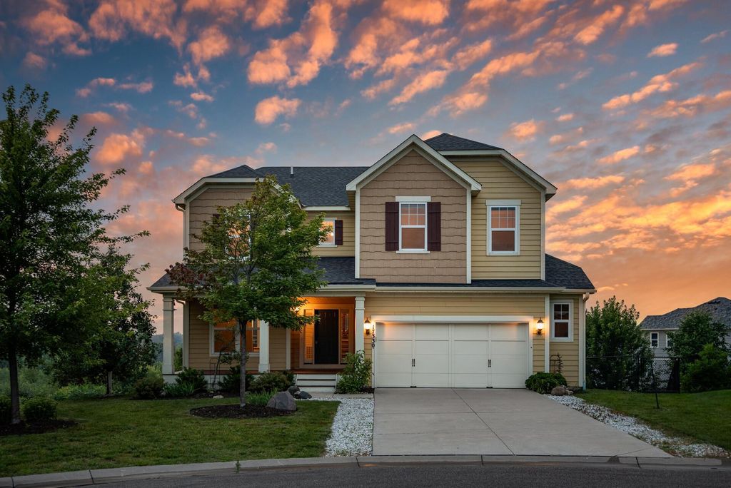 17330 50th Avenue N, Plymouth, MN 55446