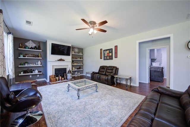 4420 Sunbonnet Road, Cumming, GA 30028