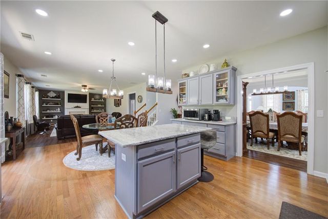 4420 Sunbonnet Road, Cumming, GA 30028