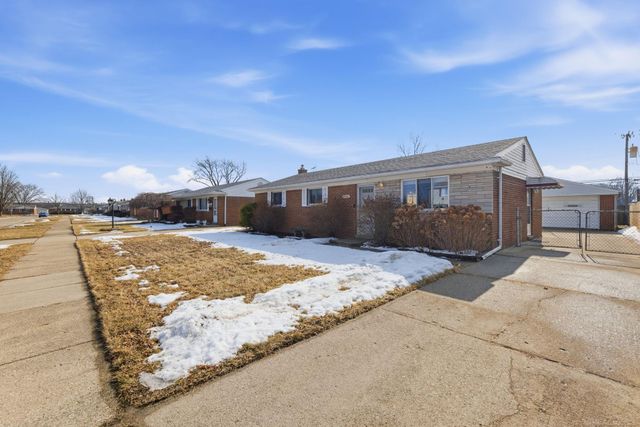 17548 Adolph Avenue, Fraser, MI 48026