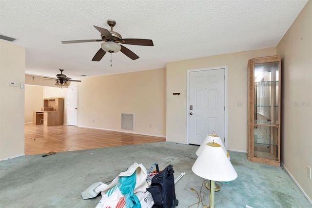 8082 ANNWOOD ROAD 8082, Seminole, FL 33777