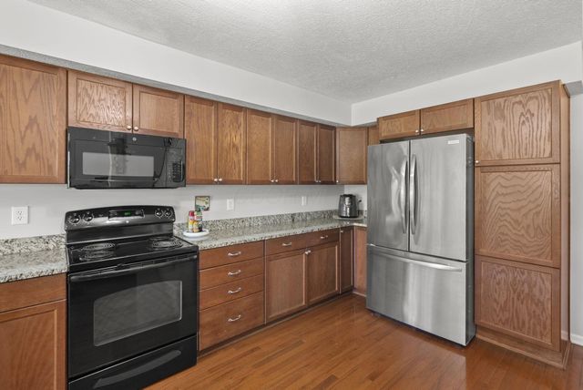 4805 Saint Andrews Drive, 6, Grove City, OH 43123