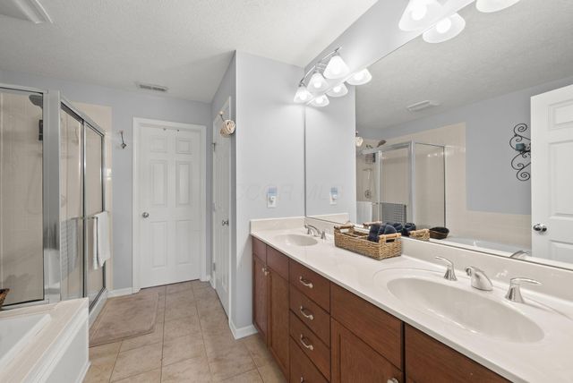 4805 Saint Andrews Drive, 6, Grove City, OH 43123