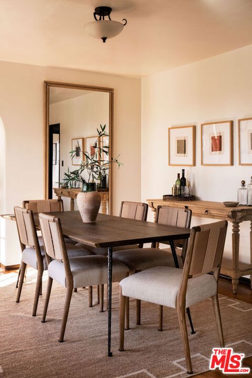 Image 13 of property listing at 755 Luton Drive, Glendale, CA 91206