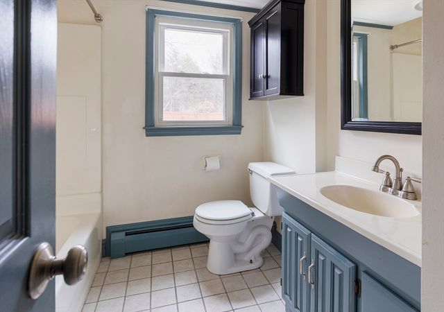 5 Suzanne Ter, Grafton, MA 01536