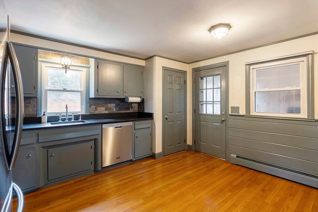 5 Suzanne Ter, Grafton, MA 01536