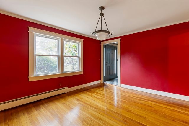 5 Suzanne Ter, Grafton, MA 01536