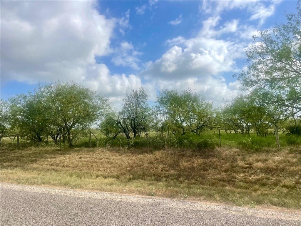 5822 Zweifel, Bryan, TX 77808 — photo 5