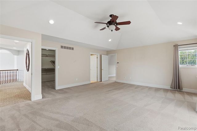 49783 Golden Park Drive, Utica, MI 48315