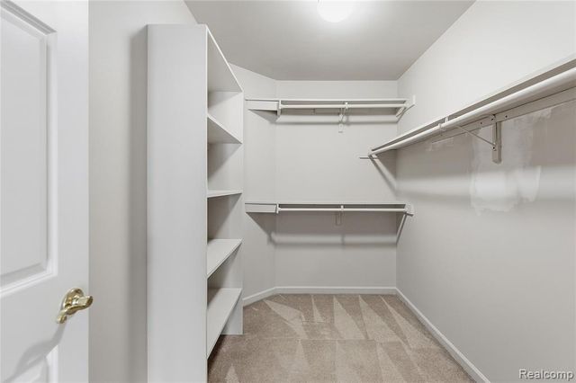 49783 Golden Park Drive, Utica, MI 48315
