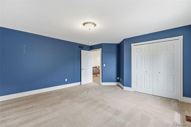 49783 Golden Park Drive, Utica, MI 48315
