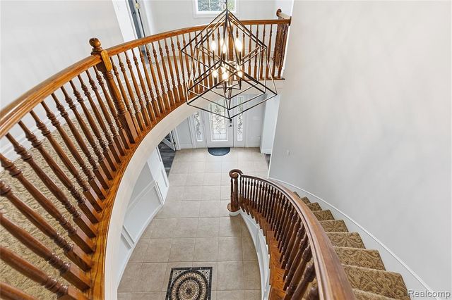 49783 Golden Park Drive, Utica, MI 48315