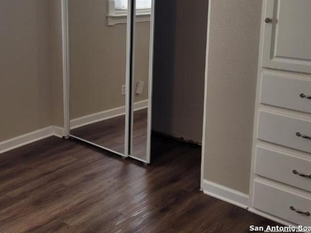 1002 Mt Riga, San Antonio, TX 78213