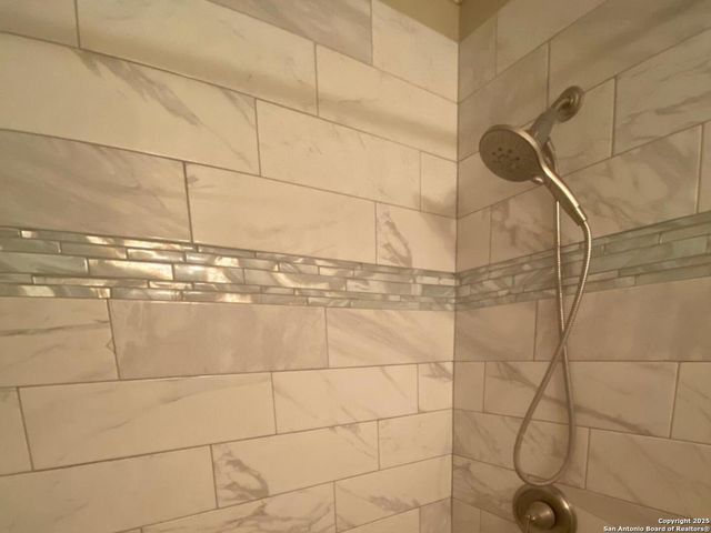 1002 Mt Riga, San Antonio, TX 78213