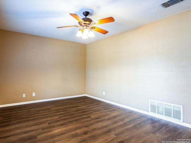 1002 Mt Riga, San Antonio, TX 78213