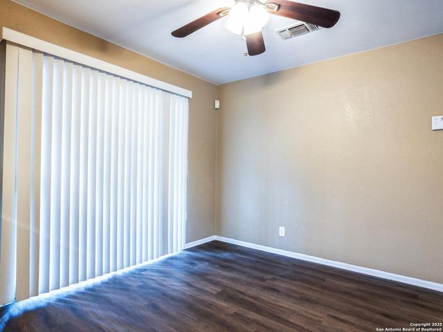 1002 Mt Riga, San Antonio, TX 78213