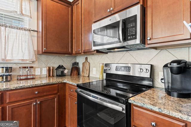 3366 Open Fields Drive, Snellville, GA 30078