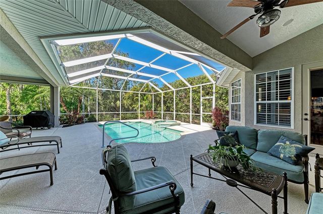 8118 WATERVIEW BOULEVARD, Lakewood Ranch, FL 34202