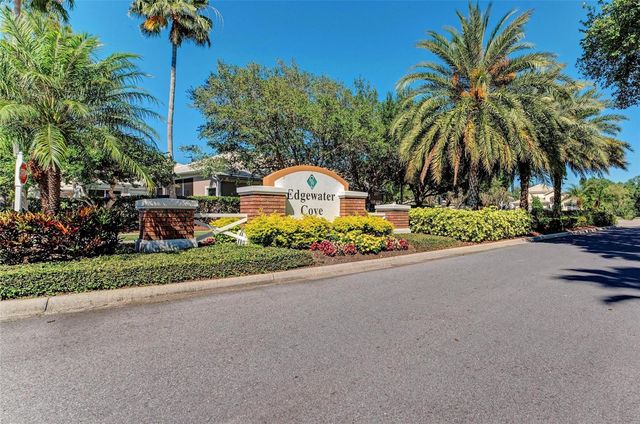 8118 WATERVIEW BOULEVARD, Lakewood Ranch, FL 34202