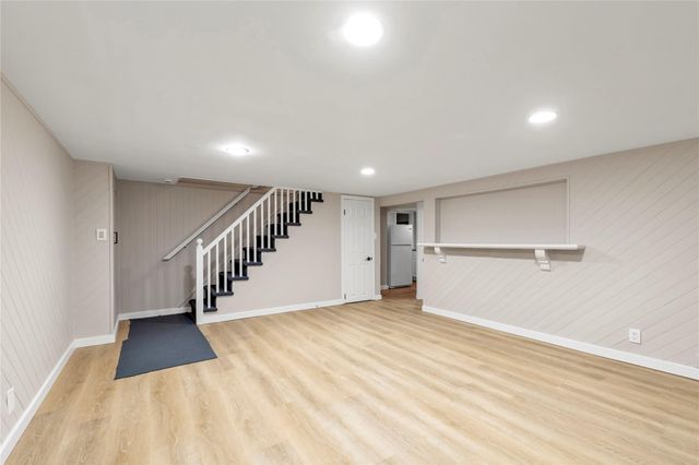 14 Dover Court, Rockville Centre, NY 11570