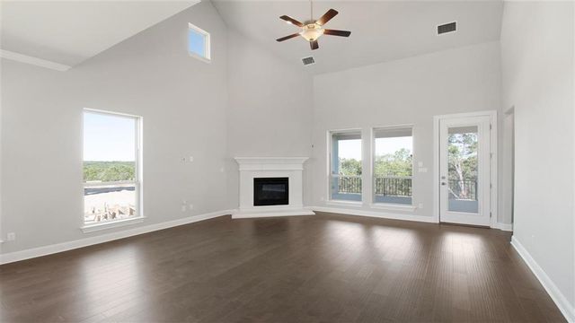 8705 Lullwater TRL, Austin, TX 78744
