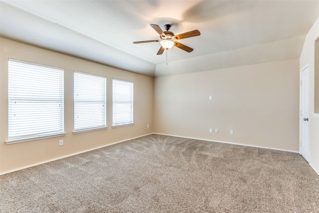 520 Pollyann Trail, Fort Worth, TX 76052