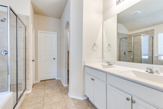 520 Pollyann Trail, Fort Worth, TX 76052