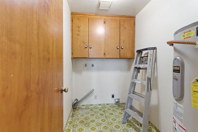 11551 E Tokay Colony Rd, Lodi, CA 95240