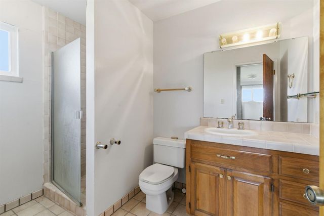 11551 E Tokay Colony Rd, Lodi, CA 95240