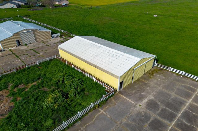 11551 E Tokay Colony Rd, Lodi, CA 95240