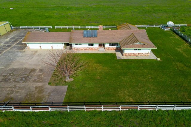 11551 E Tokay Colony Rd, Lodi, CA 95240